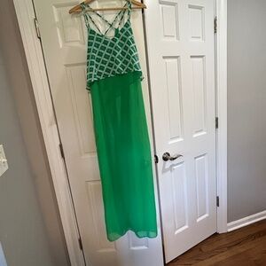 Kelly Green Formal Maxi NWT Criss Cross Back